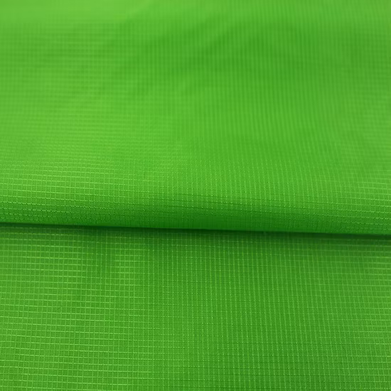 100% RPET Tecido para Casaco Tecido Duas Camadas Quilting Tecido Microfibra Quente Poliéster Tecido Lami Estampado Pongee 50d
